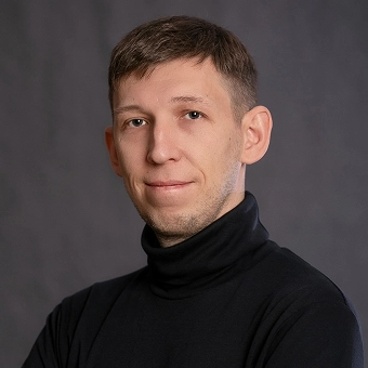 КОНСТАНТИН СЛАСТНИКОВ